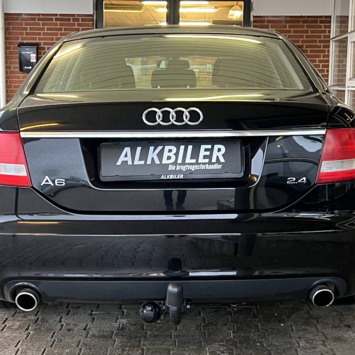 Audi A6 bag