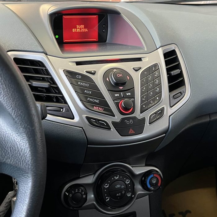 Ford Fiesta Radio